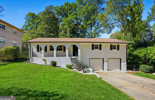 2419 Greenway Drive photos photos