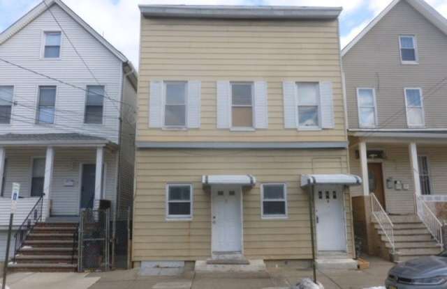 523 Franklin St photos photos