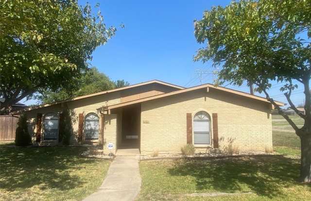 5284 Reed Drive - 5284 Reed Drive, The Colony, TX 75056