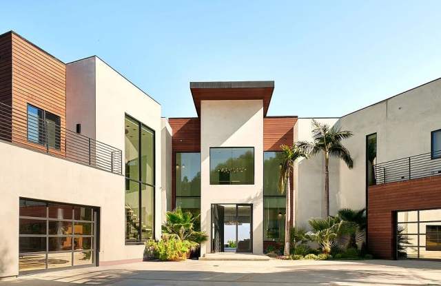 13331 Mulholland Dr photos photos