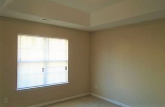 6017 Mentone Lane Gallery 4