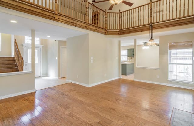 2 Amber Fire Place - 2 Amber Fire Place, The Woodlands, TX 77381