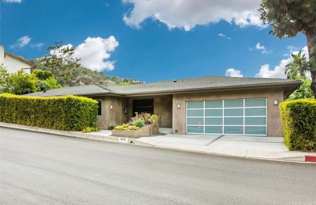 3043 Dona Emilia Drive Gallery 2