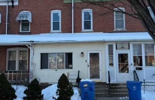 52 3RD Avenue photos photos