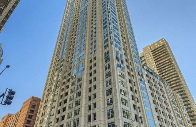 33 W Ontario Street unit: 35Es - 33 West Ontario Street, Chicago, IL 60654