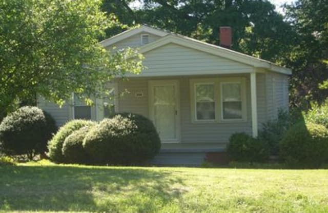 305 Ivydale Drive - 305 Ivydale Drive, Greenville County, SC 29609