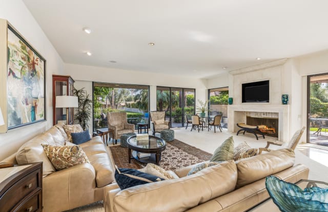 138 Columbia Drive - 138 Columbia Drive, Rancho Mirage, CA 92270