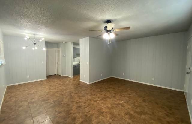 222 S. Westgate Dr photos photos
