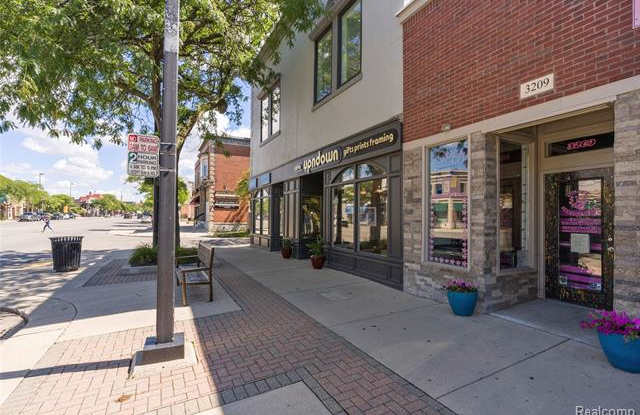 3203 BIDDLE Avenue Gallery 3