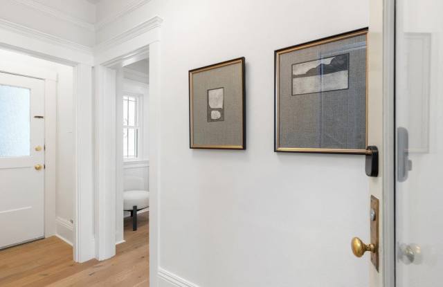 135 Carl St Apt 4 Gallery 4