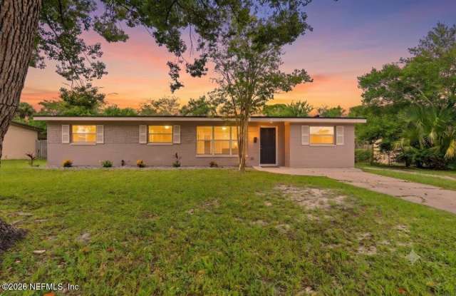 11634 MARINA Drive Gallery 2