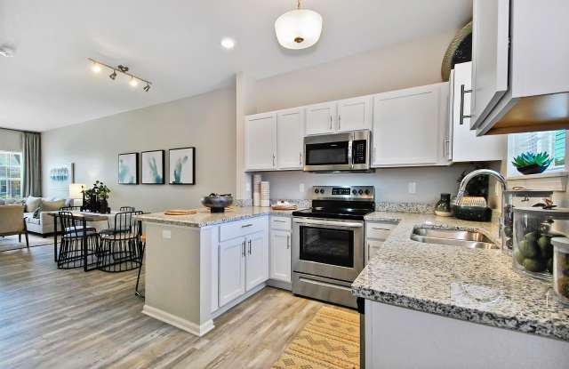 Midtown Pointe photos photos