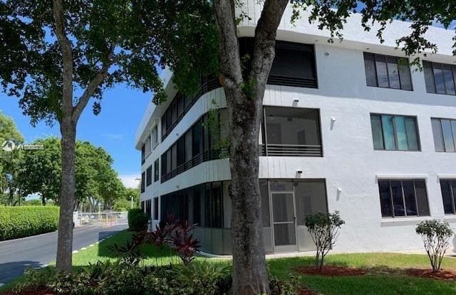 1440 Sheridan St - 1440 East Sheridan Street, Hollywood, FL 33020 1440 Sheridan St - 1440 East Sheridan Street, Hollywood, FL 33020