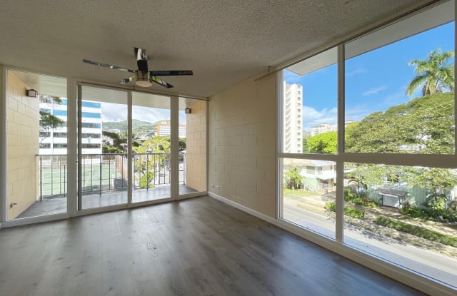 Punahou Heights Gallery 2