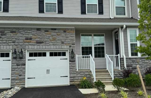 614 FREMONT Drive photos photos