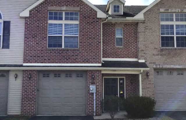 3-bedroom, 2.5-bathroom Townhome photos photos
