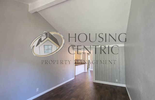 Beautifully Renovated Rancho Cordova Duplex Gallery 4