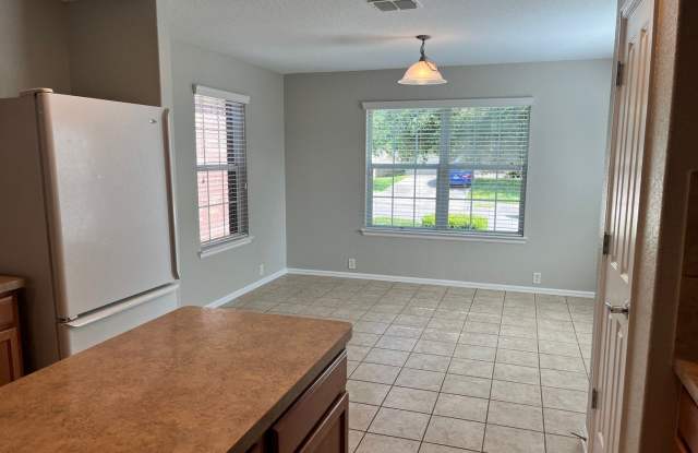 3613 STORM RDG Gallery 4