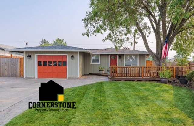 1702 Yukon Avenue photos photos