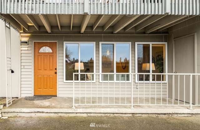 7064 35th Ave Ne - 7064 35th Avenue Northeast, Seattle, WA 98115