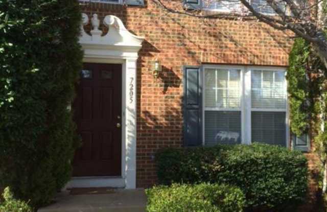 7205 TRAPHILL WAY - 7205 Traphill Way, Gainesville, VA 20155
