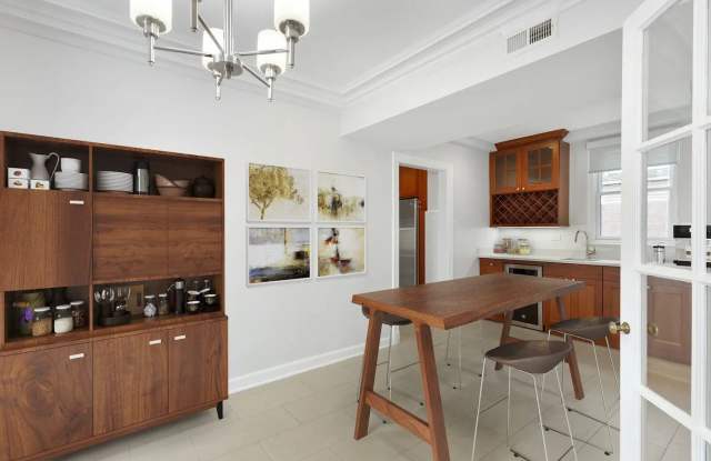 3240 North Lake Shore Drive photos photos