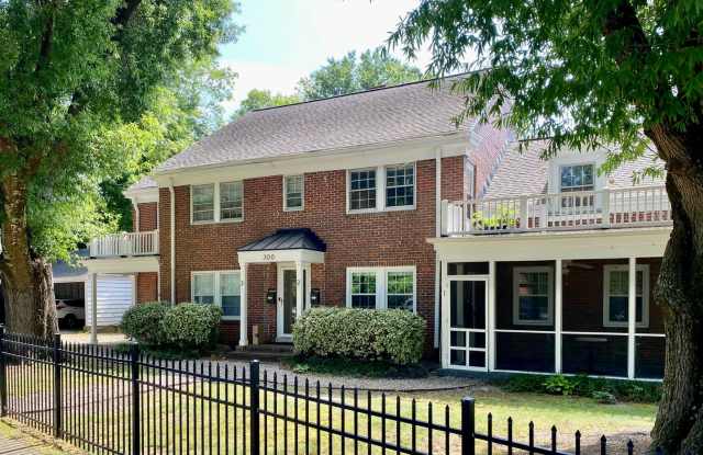 300 Horne St. #3 photos photos