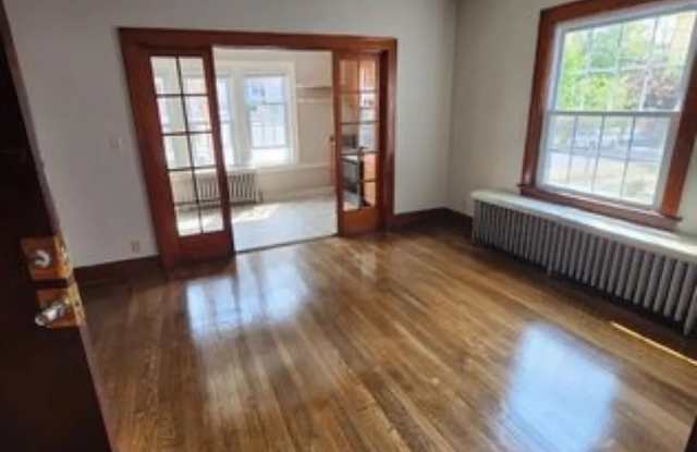 287 Myrtle Ave Apt 1 Gallery 2