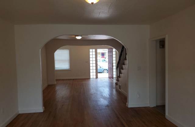 2121 W. Colorado Avenue Gallery 2