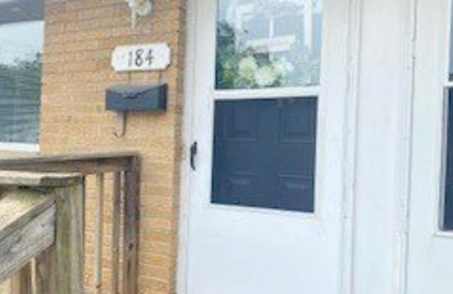 184 Kenwood Avenue Gallery 3
