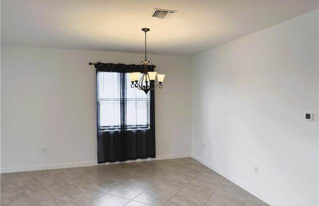 13856 Pine Lodge Ln Gallery 3