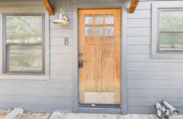 607 Foch Street photos photos