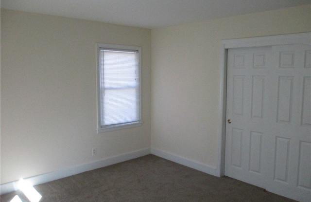 305 Augusta Road photos photos