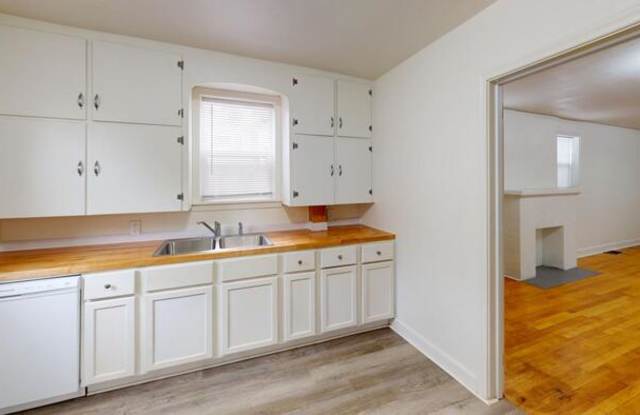 514 East Avenue E photos photos 514 East Avenue E photos photos