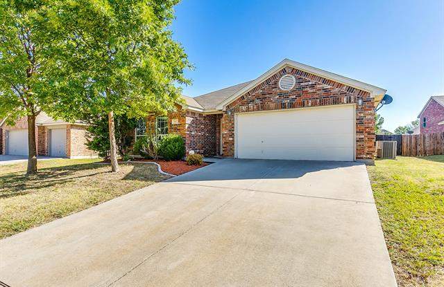605 Mcneill Lane - 605 Mcneil Lane, Saginaw, TX 76179