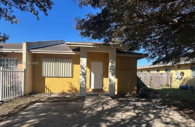 26540 SW 138th Ave photos photos