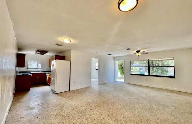 Remodeled  4-bed, 3-bath single-family home located in Miami Gardens. Gallery 4