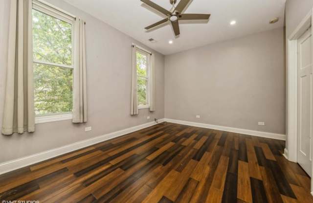 2734 W 18th St Unit 2R, Chicago, IL 60608 Gallery 3