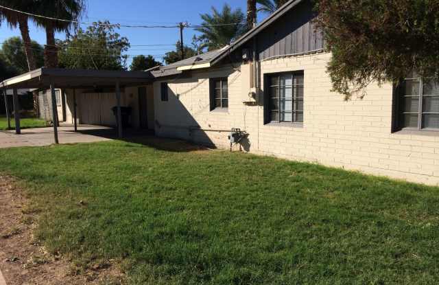 Roomy 6-Bedroom Home with Pool Available July 20 photos photos