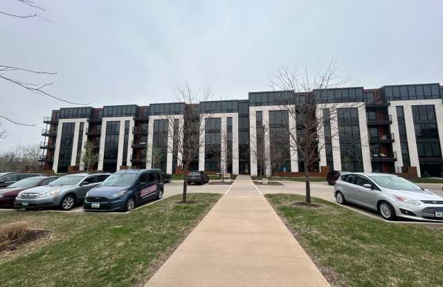 $2,400 | 2 Bedroom, 2 Bathroom Partially Furnished Condo | No Pets | Available for June 21st, 2025 Move In! photos photos