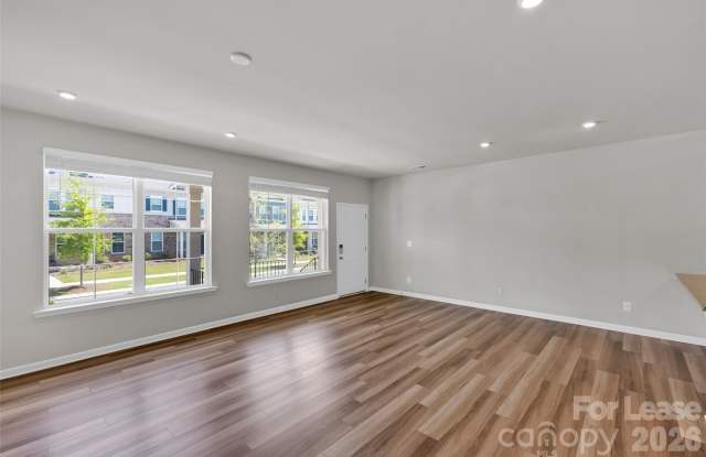 8012 Whitegrove Road Gallery 4