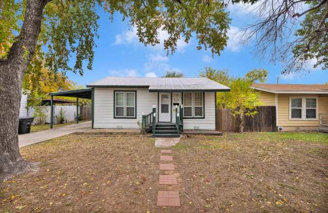 Cutest rental home in Olmos Park! - 934 West Hermosa Drive, San Antonio, TX 78201