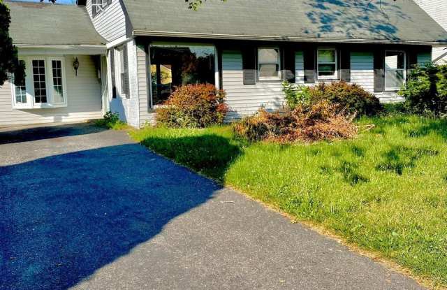 46 BEAVERDALE LANE photos photos