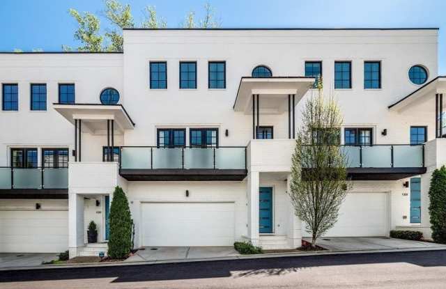 1337 Grey fox Court NE photos photos