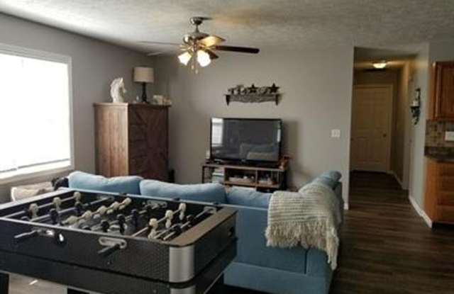 213/215 Wintergreen Drive photos photos