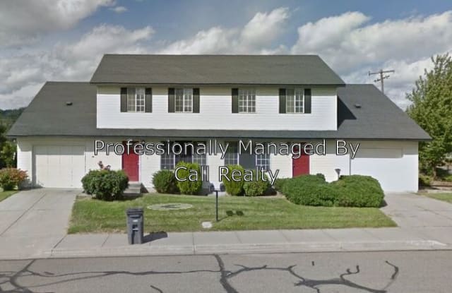 3404 S. University - 3404 S University Rd, Spokane Valley, WA 99206