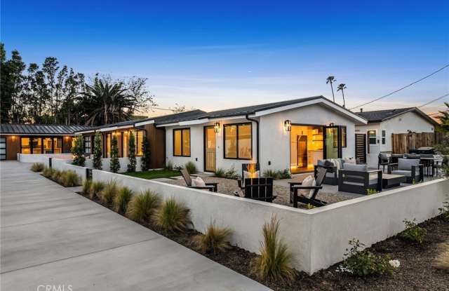 251 Costa Mesa photos photos