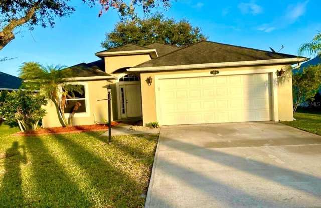 984 TAVERNIER CIRCLE NE photos photos