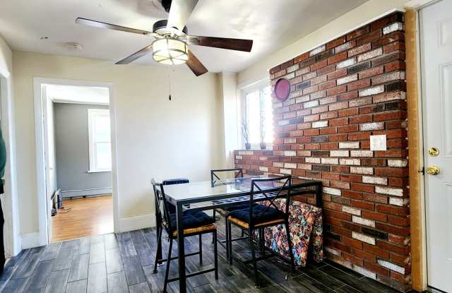 422 East Avenue - 2 Gallery 4