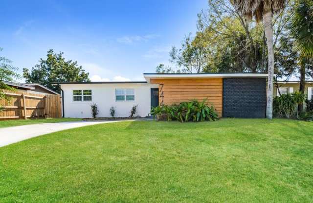 744 Forester Avenue - 744 Forester Avenue, Sky Lake, FL 32809 744 Forester Avenue - 744 Forester Avenue, Sky Lake, FL 32809